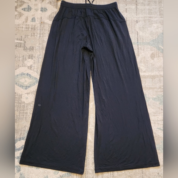 Lululemon Modal High-Rise Wide Leg Lounge Pants. Black. Size 10. NWT - Picture 2 of 9